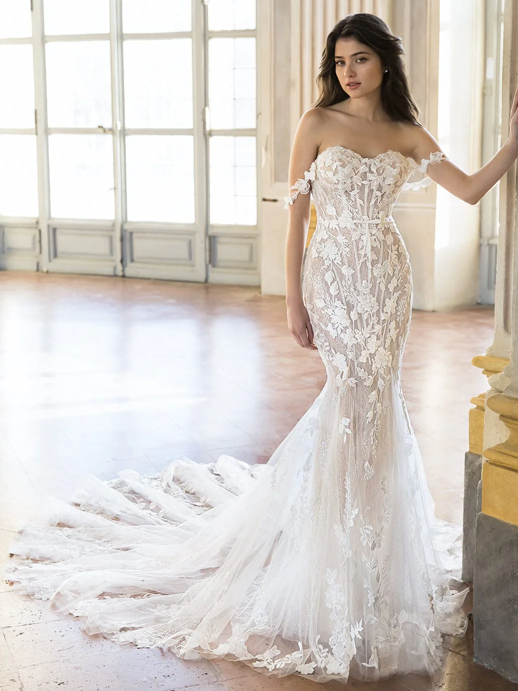 Enzoani: Tyra - Image 4