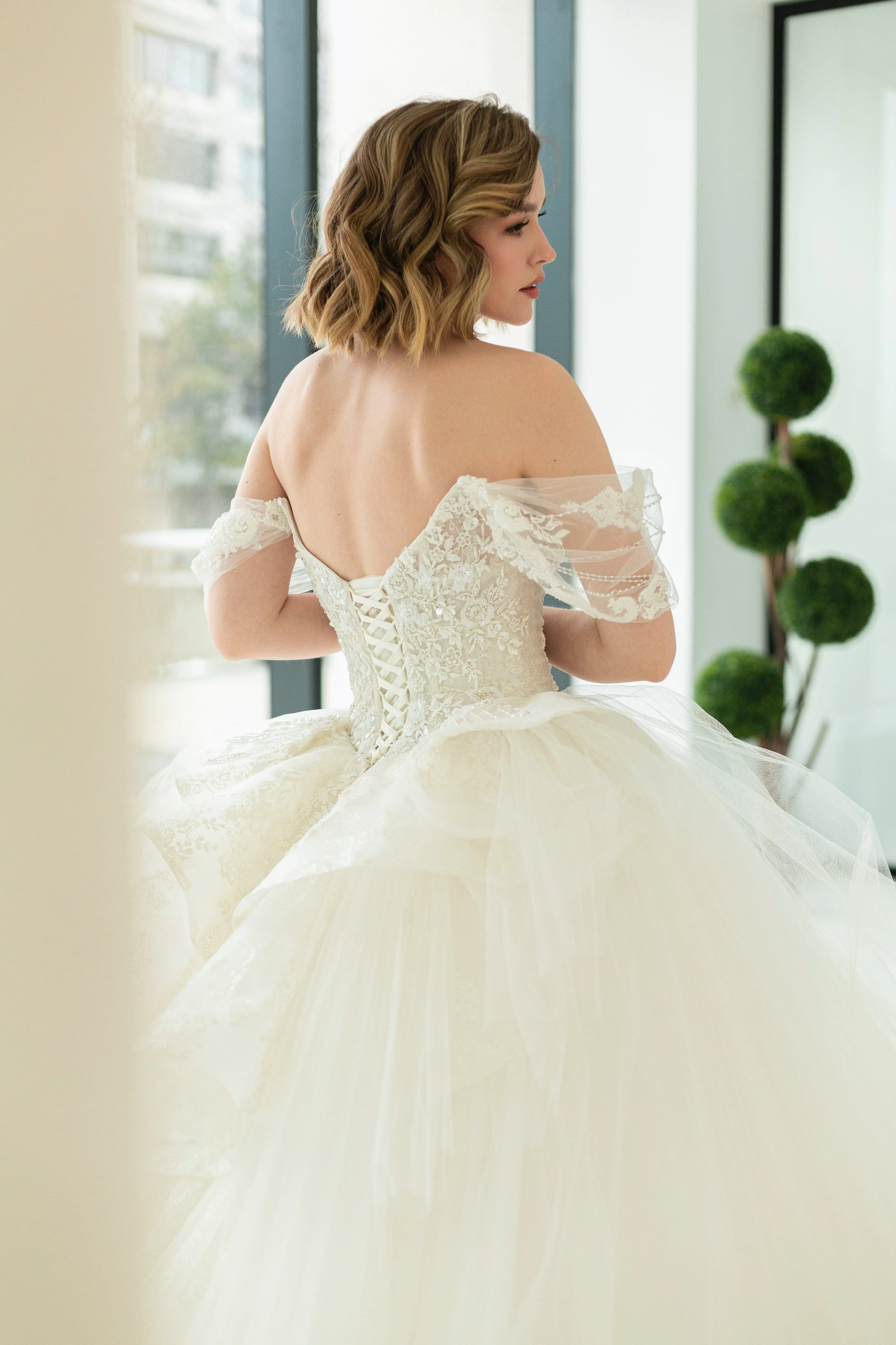 Magnolia Couture: Syringa - Image 4
