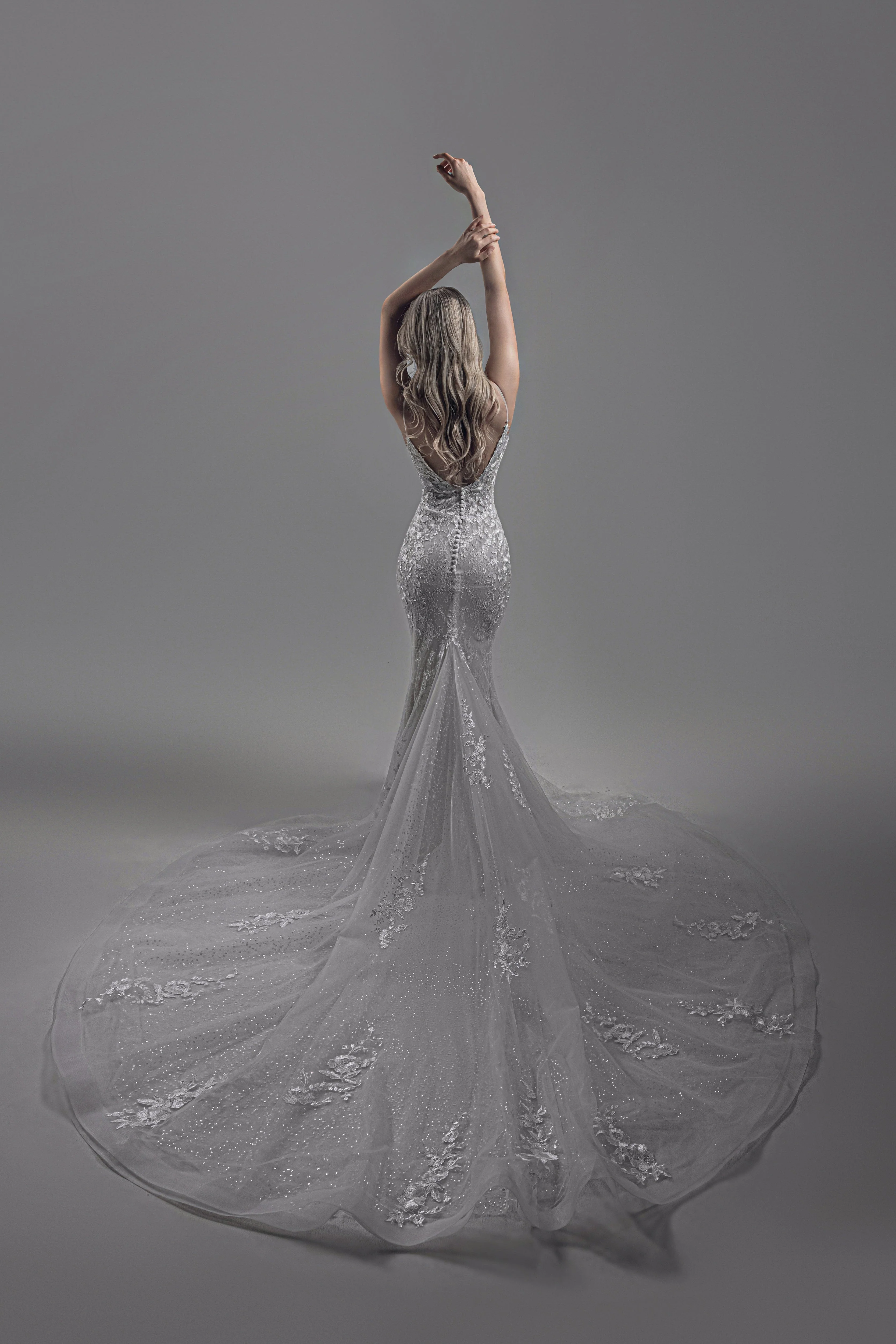 Magnolia: Lisianthus - Image 2