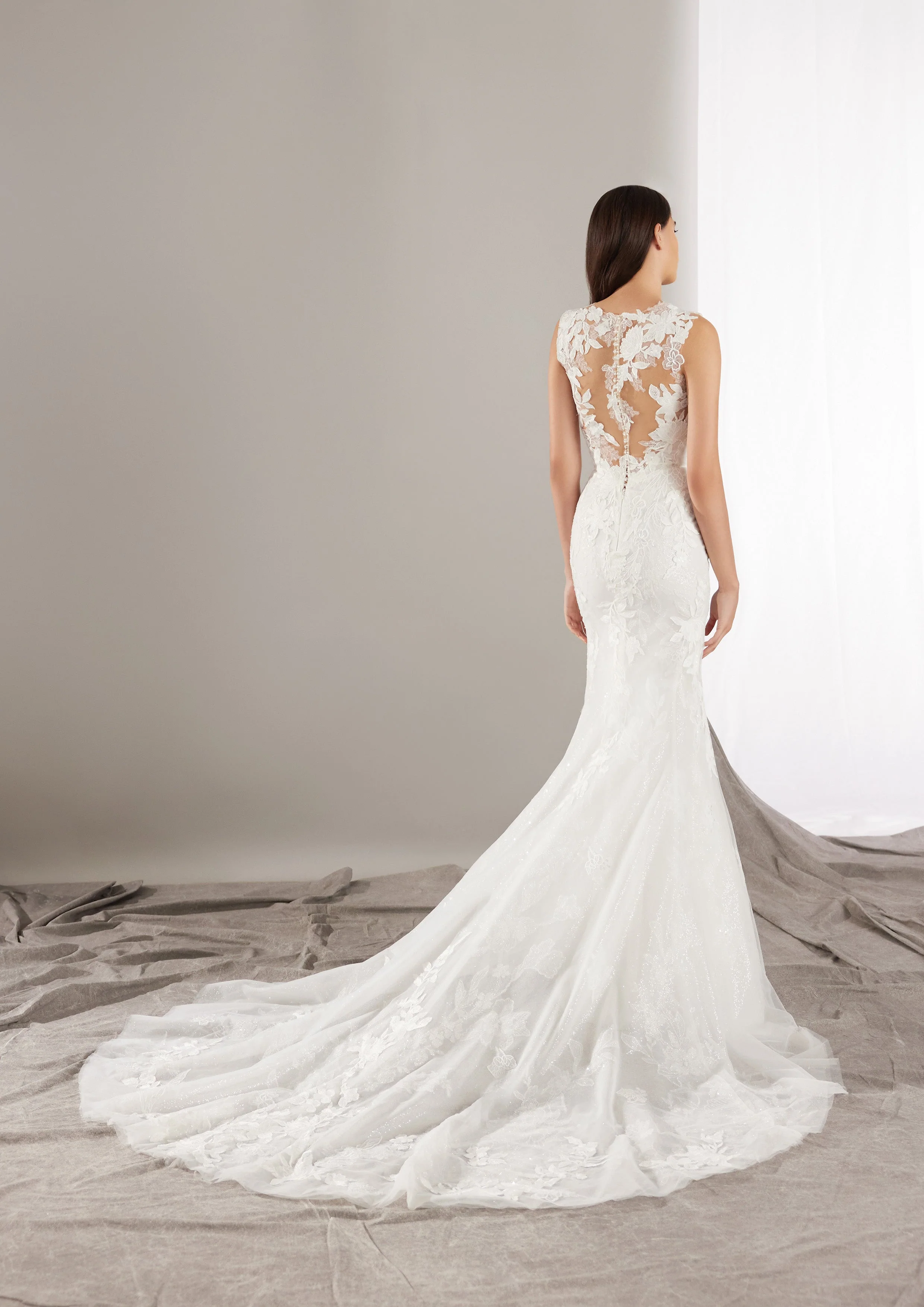 Pronovias: Rowdy - Image 4