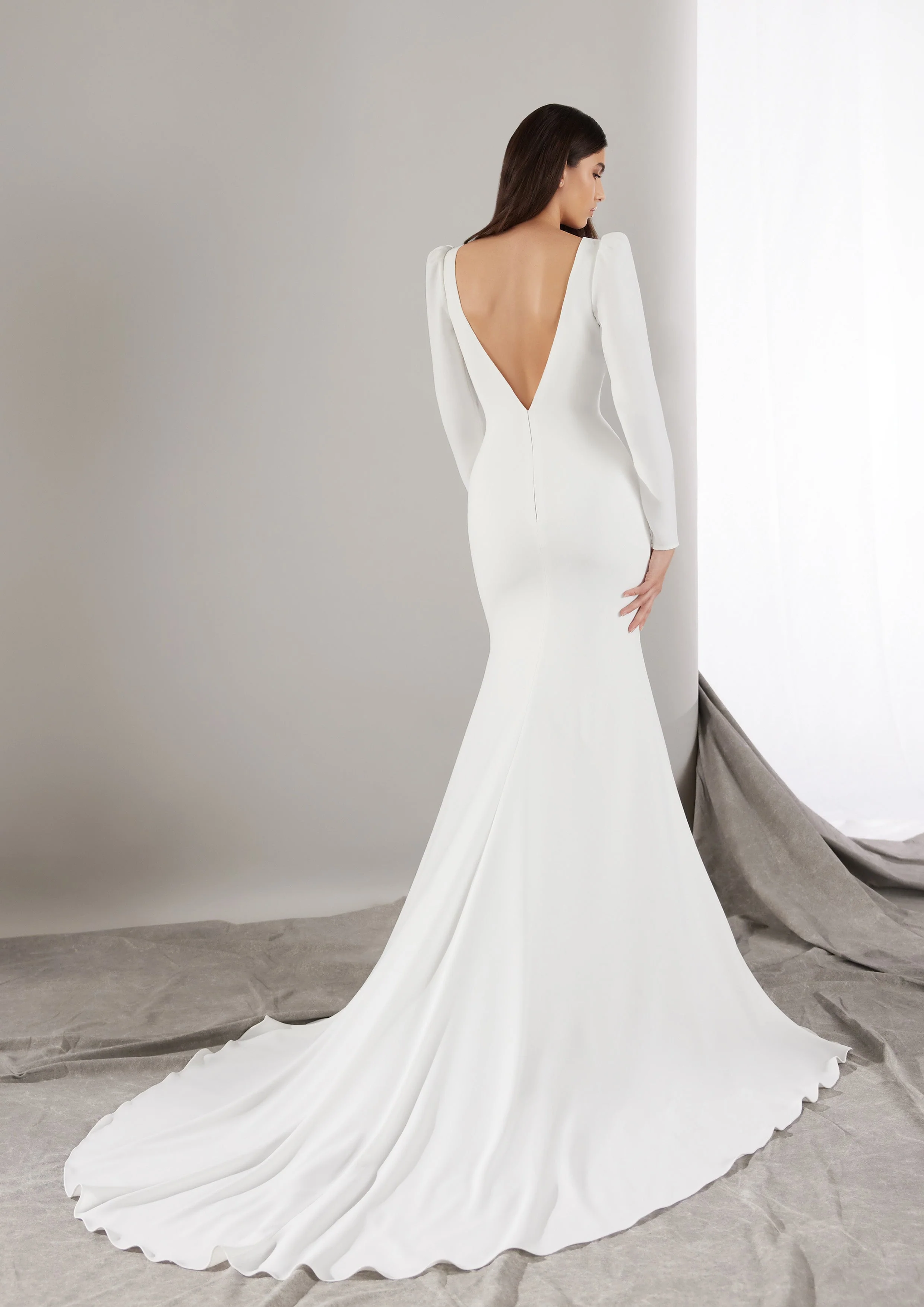 Pronovias: Souleye - Image 2