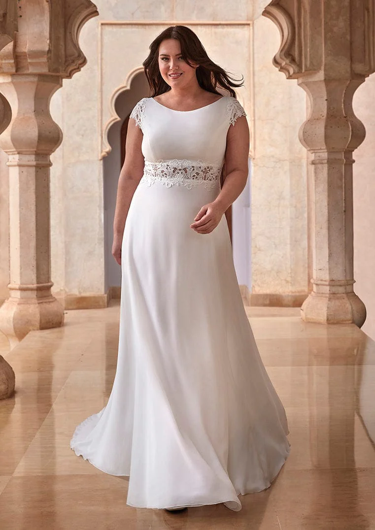 Pronovias: Lolland - Image 6