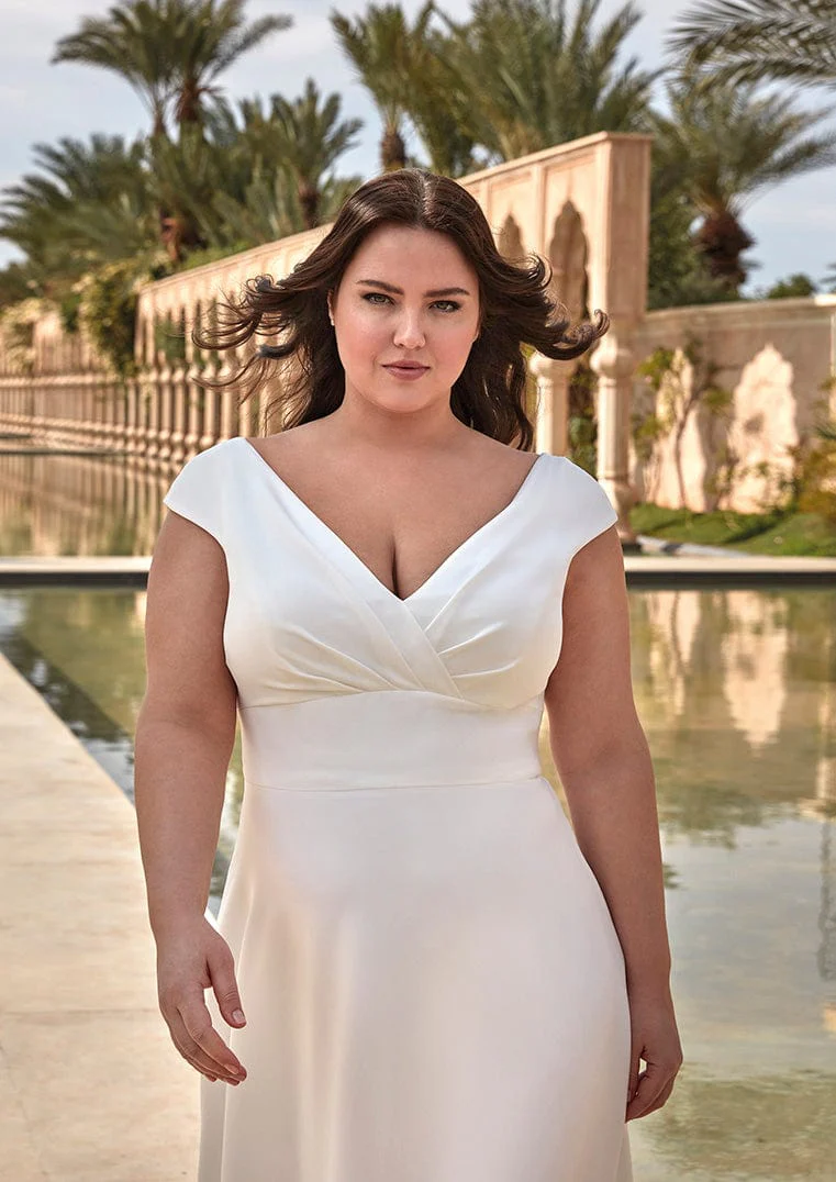 Pronovias: Leyte - Image 6